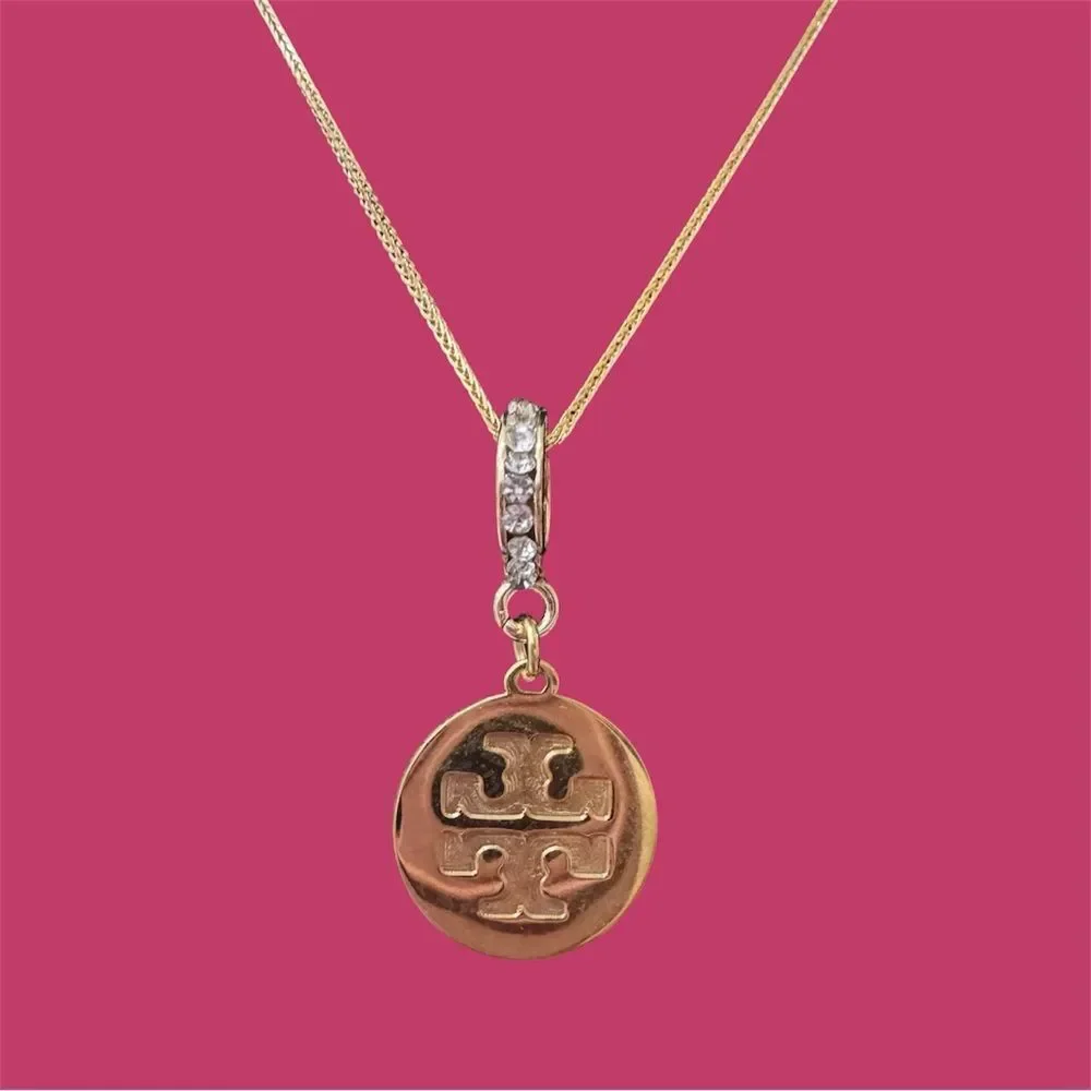 TORY BURCH 18K GOLD LOGO CHARM ITALY CHAIN NECKLACE